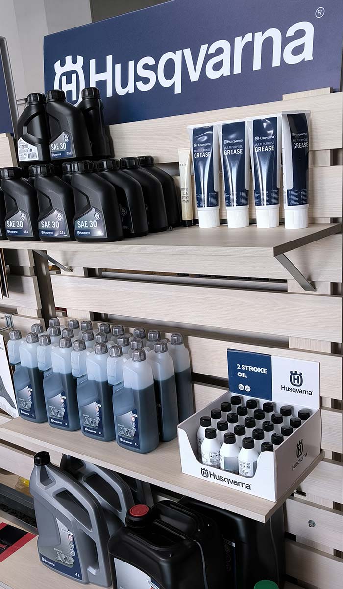 mostrador-husqvarna ADEIT_ESPECIAL_MULAS_MOTOSIERRAS_CORTACESPED_TASAN SAGUNTO